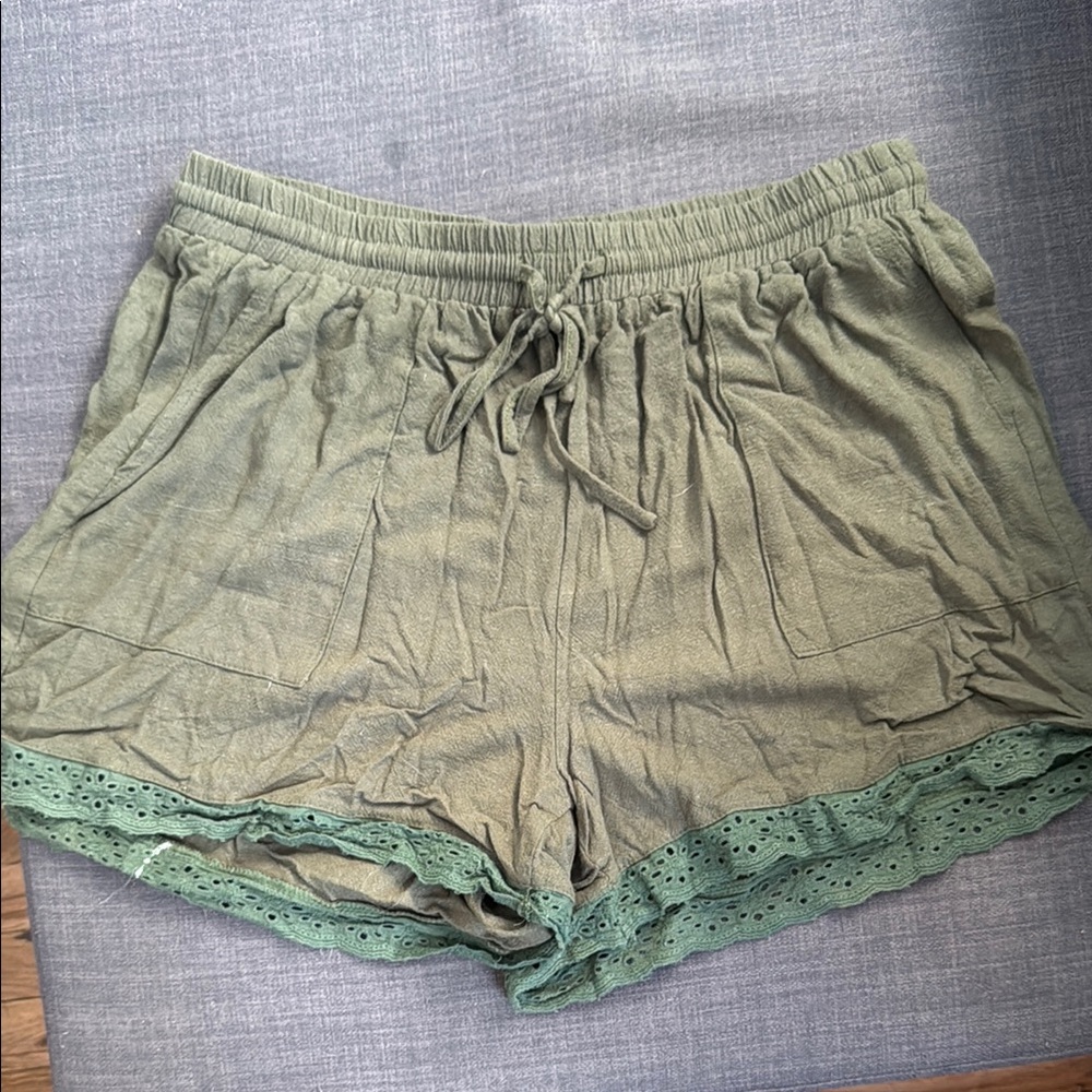 Army Green Elastic Women's Shorts